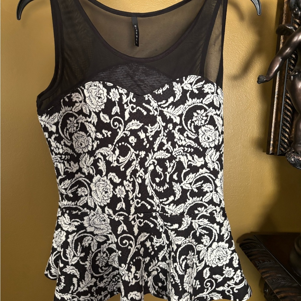 B Jewel Black and White Floral Blouse